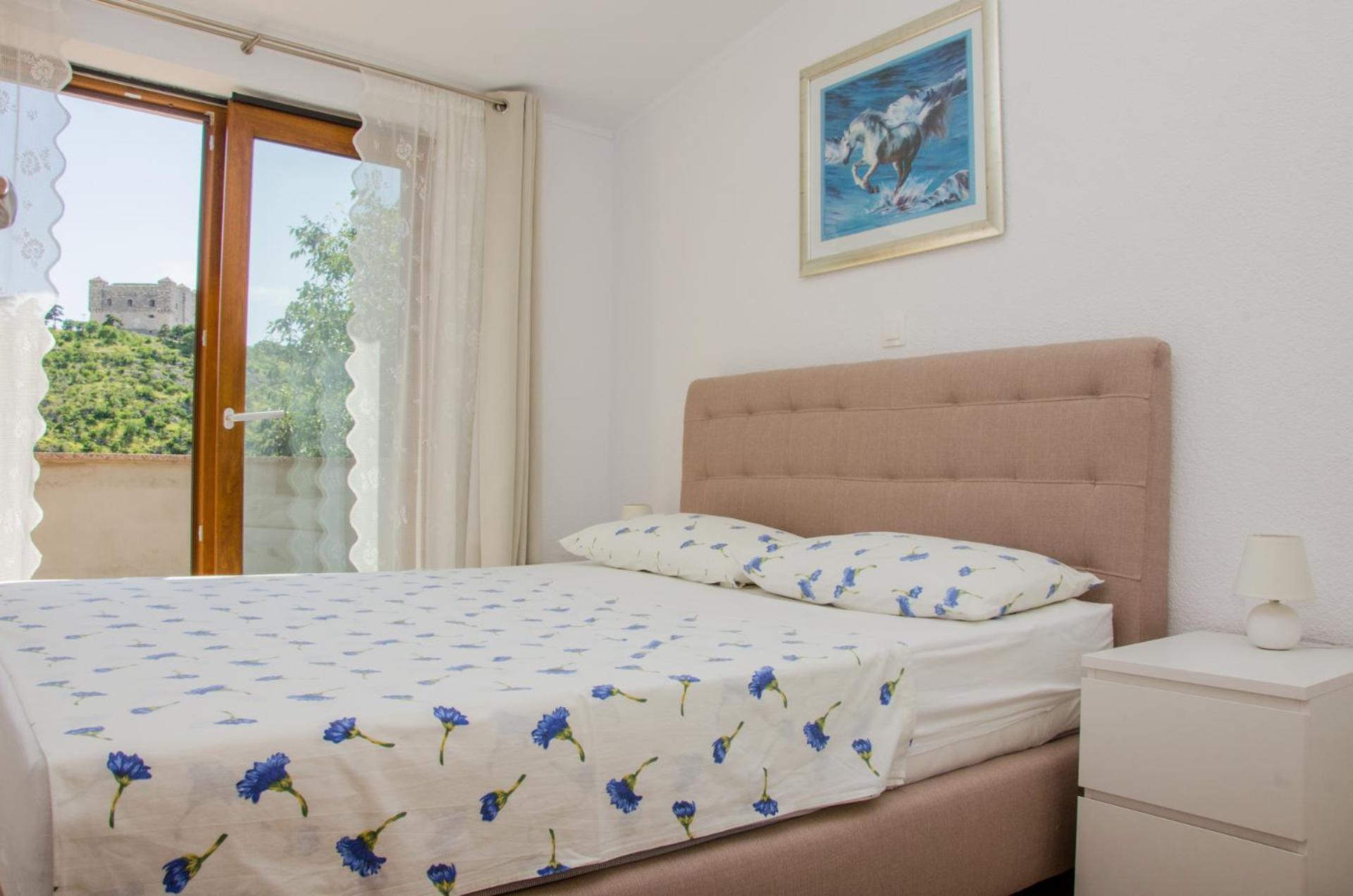 Guesthouse Ruza - Apartments Сен Екстериор снимка