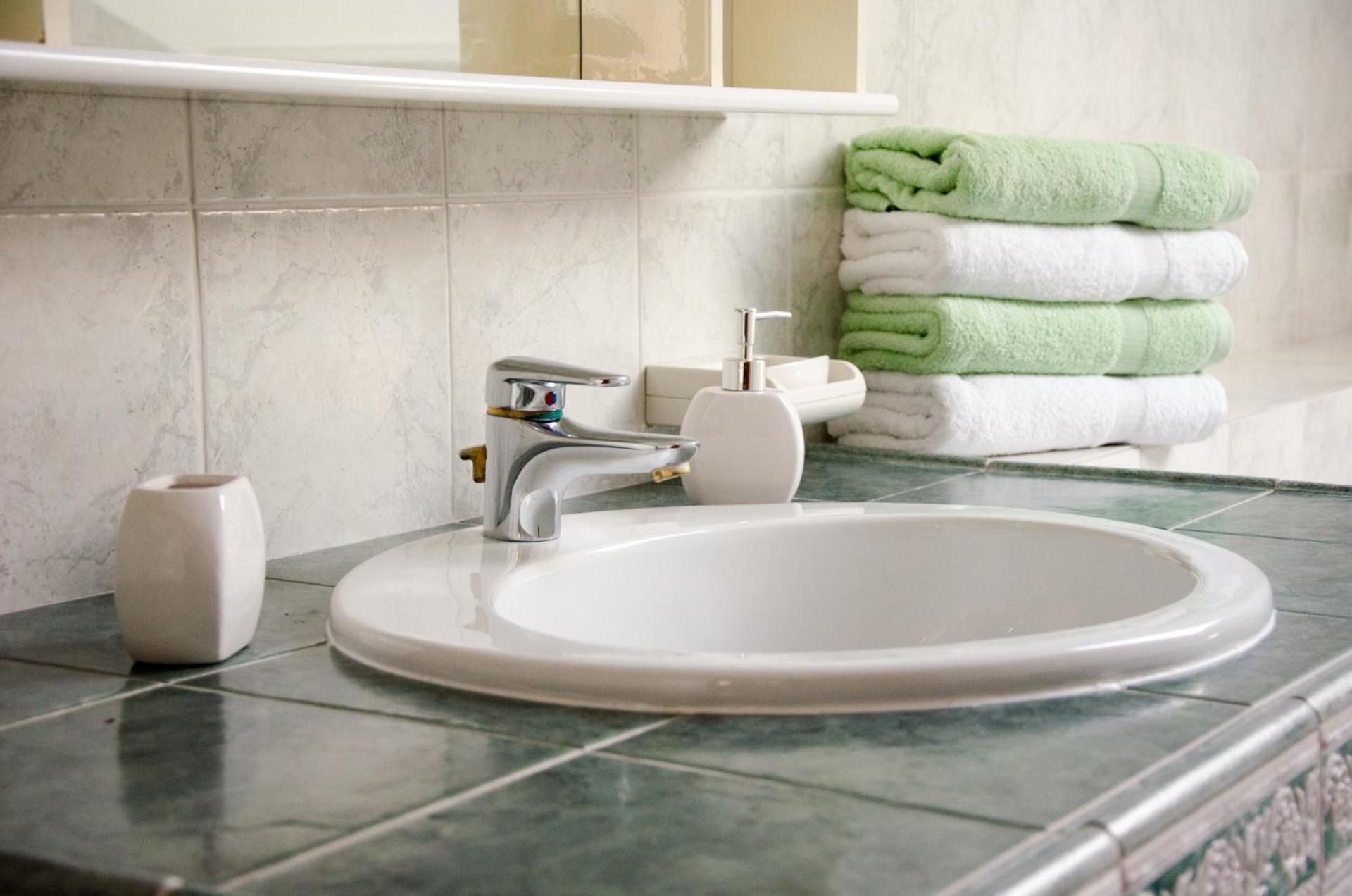 Guesthouse Ruza - Apartments Сен Екстериор снимка